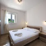 Apartament Belmat *