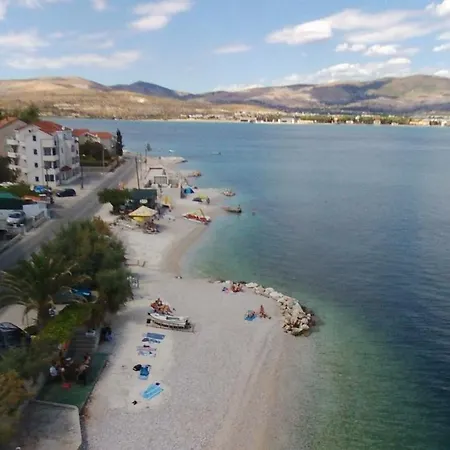 アパート Belmat *