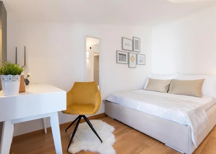 Belmat Apartman Trogir