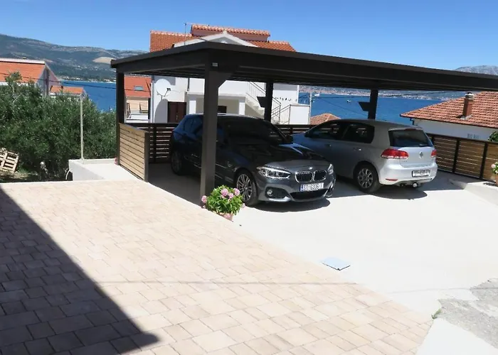 Belmat Apartman Trogir