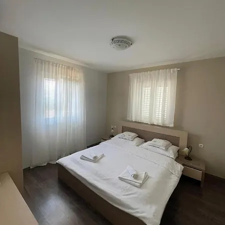 Belmat Apartment